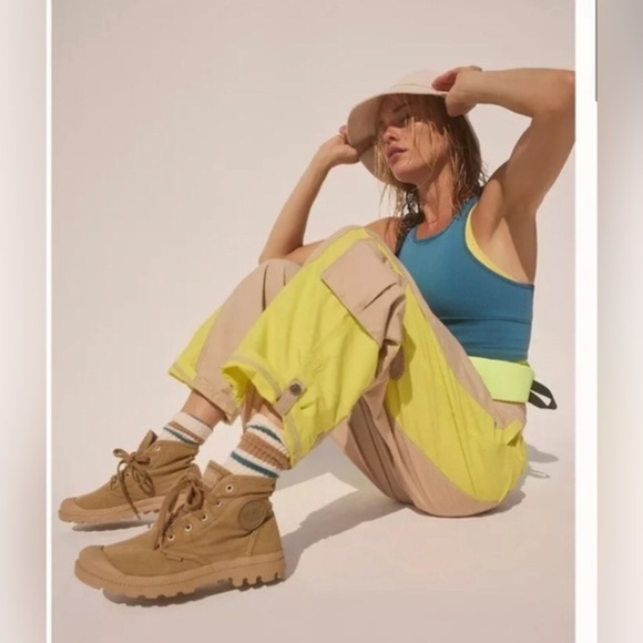 Free People fp movement Mesmerize Me tan & yellow Cargo Pants size small new - Picture 6 of 7